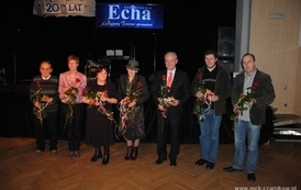 je2201201115