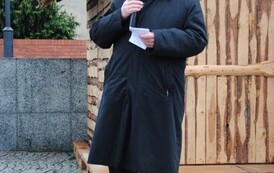 dz1712201135