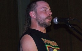 kr1404200704