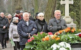 op1701202011