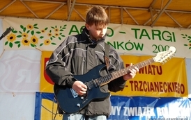 at1904200988