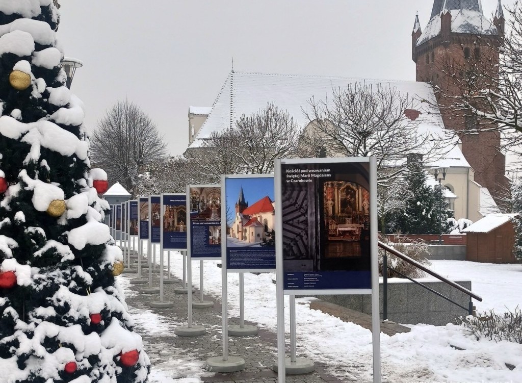 Zdjęcie do Świątynia na Święta 2021