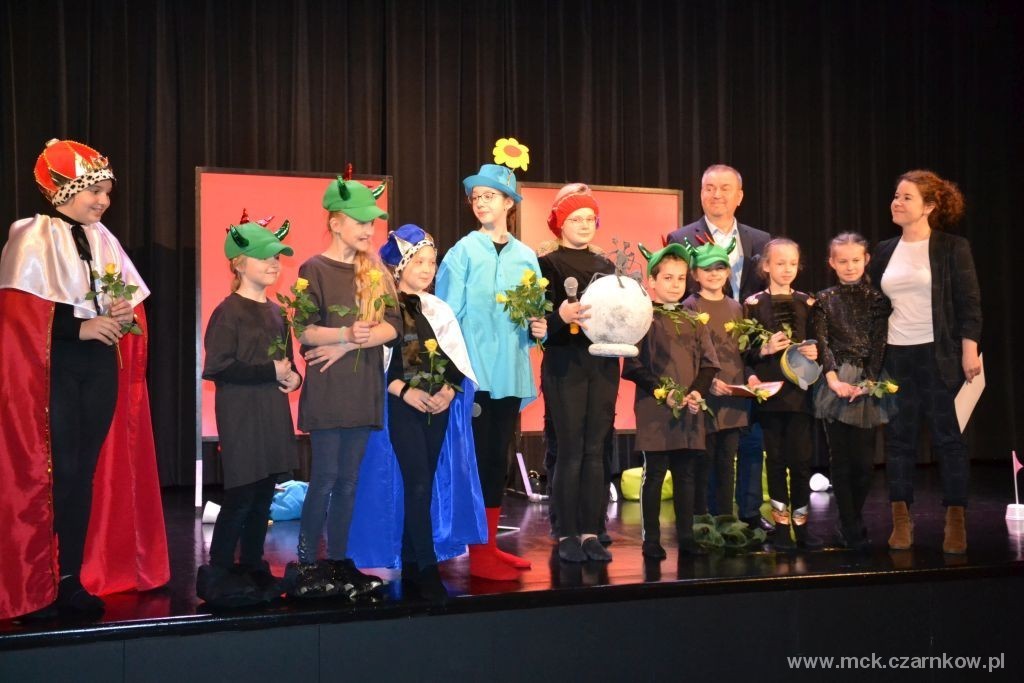 Zdjęcie do XXXVII Czarnkowskie Forum Teatr&oacute;w Szkolnych 2022