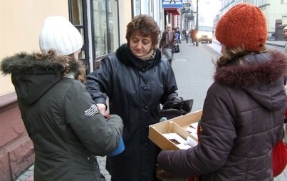 Zdjęcie do Urodzaj na dziewczynki z zapałkami 2007