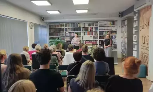 Spotkanie poprowadziła aromaterapeutka Sylwia Stachowiak - Grupka