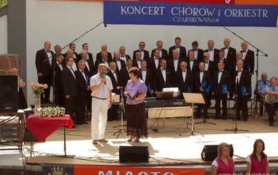 Zdjęcie do Koncert ch&oacute;r&oacute;w i orkiestr 2008