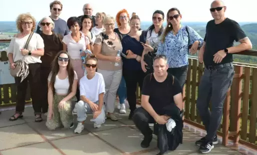 Pracownicy Miejskiego Centrum Kultury w Czarnkowie na szczycie wieży widokowej
