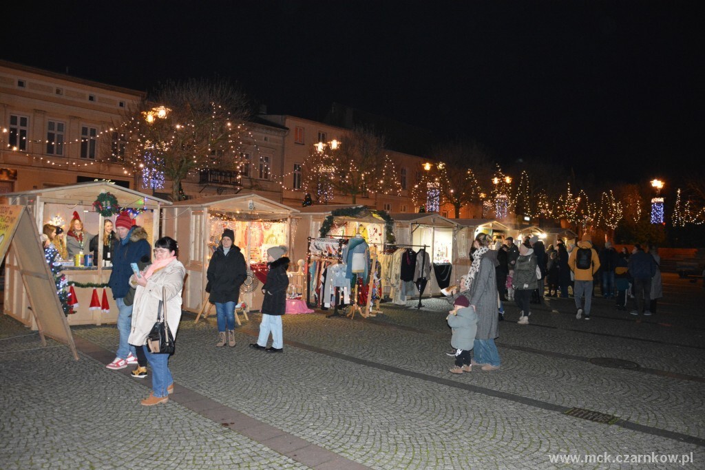 Zdjęcie do Czarnkowski Kiermasz Bożonarodzeniowy 2025