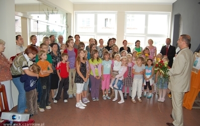 Zdjęcie do Kolorowy świat 2009
