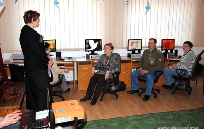 Zdjęcie do Tydzień z internetem 2011