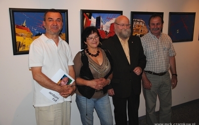 Zdjęcie do Fotografia w galerii 2012