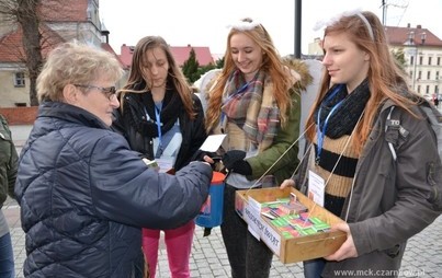 Zdjęcie do Urodzaj na dziewczynki z zapałkami 2015