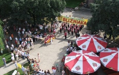 Zdjęcie do VII Dzień Spieczonego Bliźniaka