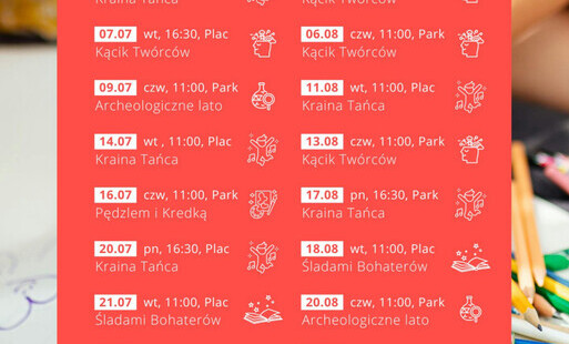 Plansza z programem zajęć wakacyjnych Organizowanych przez MCK